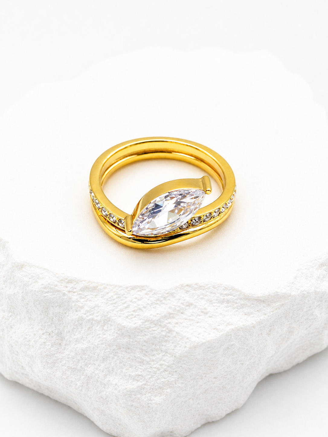 ROSÉ LUXE Gold Marquise Crystal Ring for Women – Elegant Minimalist Statement Ring, Tarnish-Resistant Fashion Jewelry